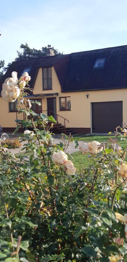 Лора Villa Lapmežciems Exteriör bild
